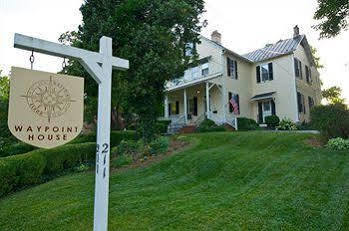 Waypoint House Bed And Breakfast Boyce Exterior foto